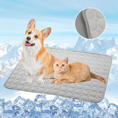 Dog Cooling Mat, Cooling Mat for Dogs Cats, Pet Reusable Bed Mat, Washable Ice Silk Mat, Self Cooling Sleeping Kennel Pad